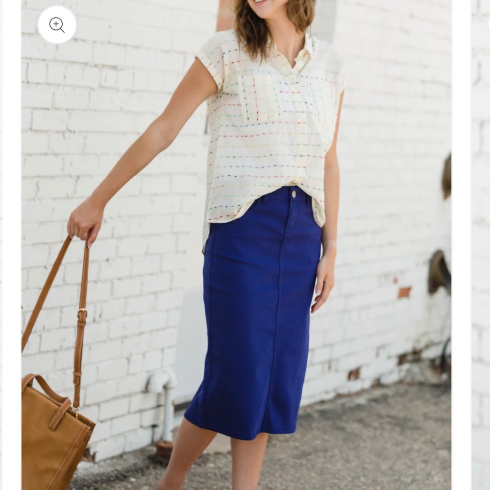 Elegant Blue Midi Skirt